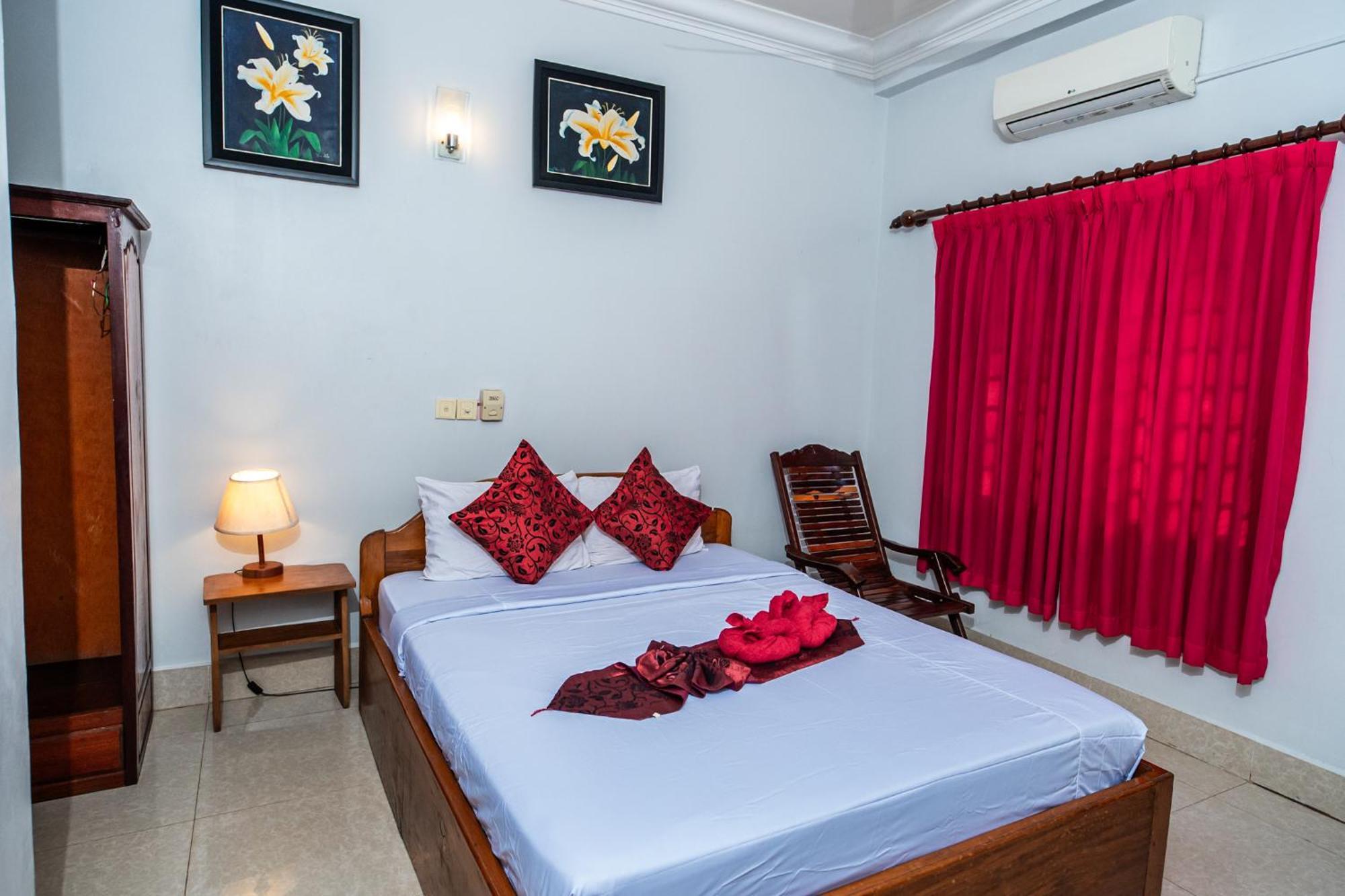 Golden Papaya Guesthouse Siem Reap Exterior photo
